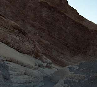 Il Mosaic Canyon Trail