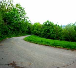 Die Auffahrt zur Kapelle