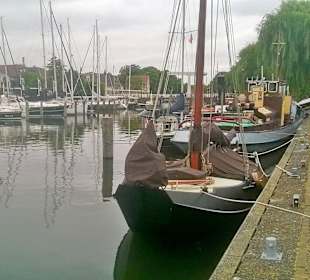 Teil des Hafens von Enkhuizen