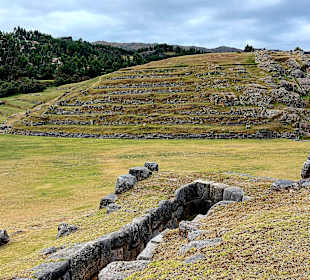 Sacsayhuamán