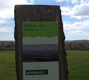 Vulkankrater-Rundweg Apfelstetten
