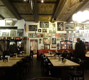 Blick in die Gasträume der "Ständigen Vertretung"