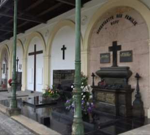 Haupt- und Waldfriedhof
