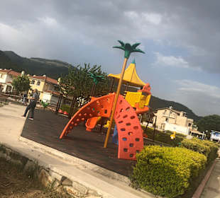 Strandpromenade Özdere