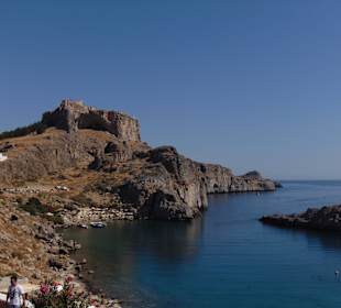 Отличный вид на древнюю крепость Линдос