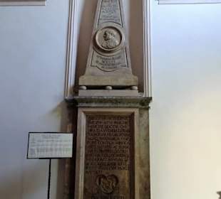 Das Grab des Arztes Paracelsus