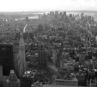 Blick vom Empire State Building am Tag