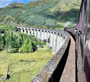 Jakobite Train / Glenfinan Viaduct