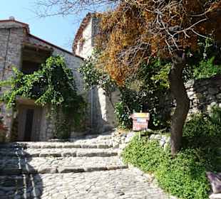 Rundgang durch die Altstadt von Eus