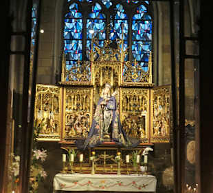 Besichtigung der Liebfrauenbasilika (Maastricht)