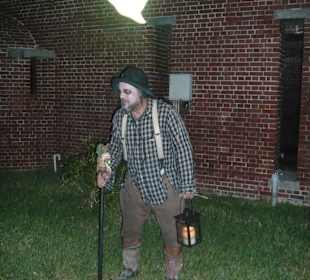 Ghost & Gravestones Tour