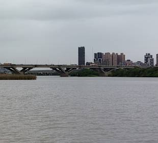 Yanping Riverside Park