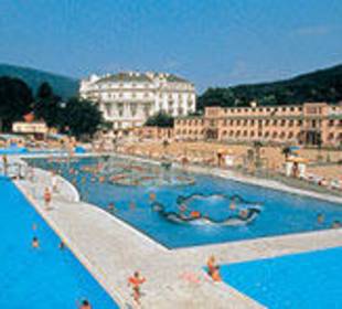 Freier Eintritt zum großen Sandstrand-Thermalbad