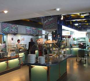 Self-Service in der Corviglia-Bergstation