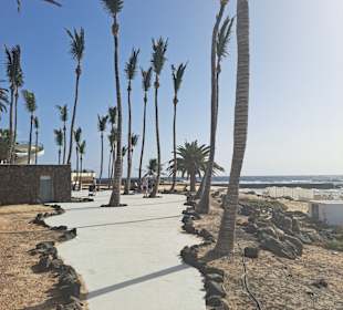 Strandpromenade Costa Teguise