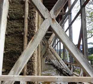 Das Gradierwerk im Kurpark von Bad Orb