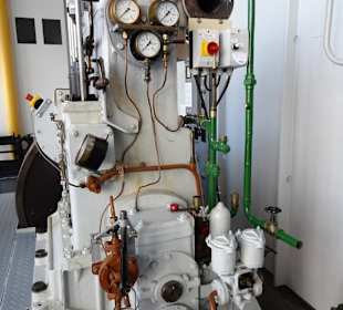 In der Abteilung für "Schiffstechnik"