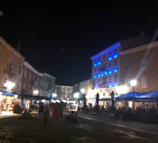 Náměstí s výbornou cukrárnou