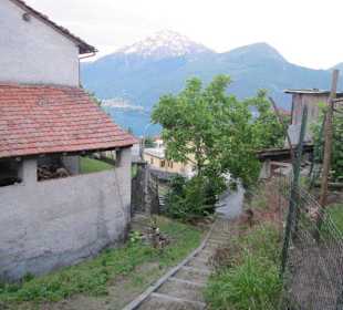 Der wunderschöne Bergort Stazzona