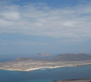 Impression von La Graciosa vom Mirador del Rio aus