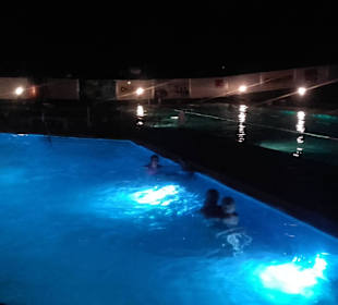 Außenbereich der Alpentherme Gastein