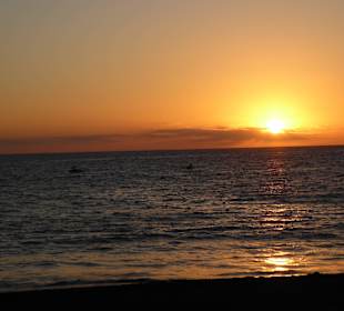 Sonnenuntergang vom Strand aus