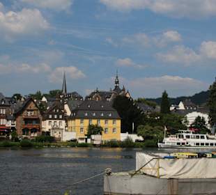 Schifffahrt auf der Mosel Traben-Trarbach
