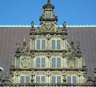 Zentraler Giebel des Bremer Rathauses