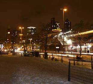 Hamburg by Night / Hafen City