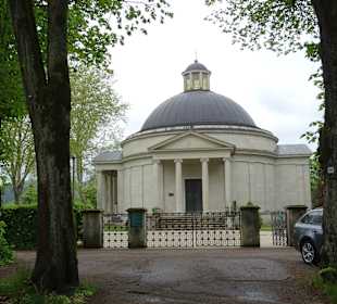 Frasch Mausoleum