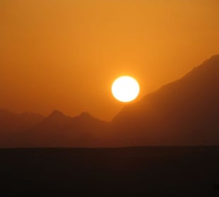 Sonnenuntergang in der Wüste