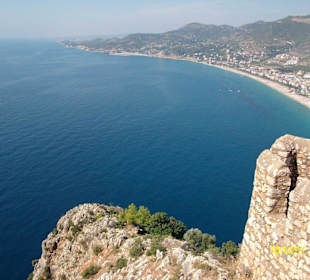 Blick auf die Küste und den Kleopatrastrand