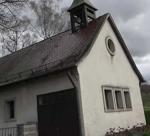 Friedhofkapelle Linsenhofen