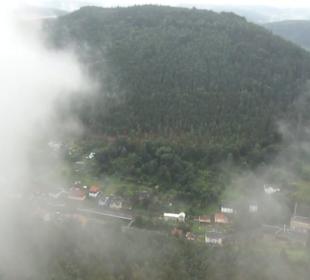 Entlang der Festungsmauer