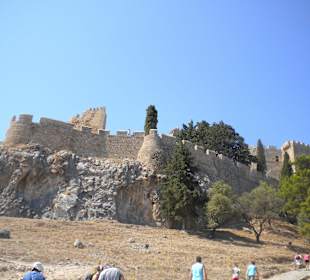 Die Akropolis vom Weg aus gesehen
