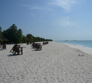 Schneeweißer Strand
