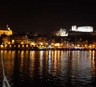 Porto bei Nacht