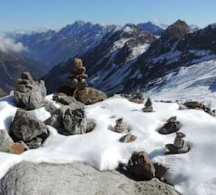 Vor der Eisgrotte