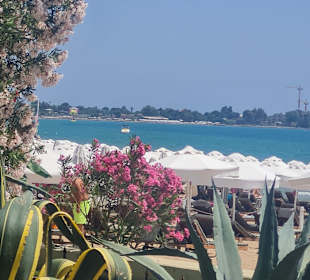 Strand Melas Resort Hotel