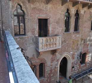Der Balkon von Romeo & Julia