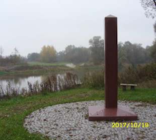 Stele aus rotem Marmor Rueckseite