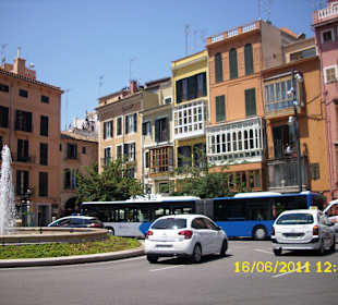 Straße in der Nähe vom Hafen