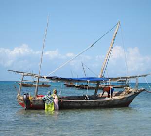 Unser Boot - hin mit Motor, zurück mit dem Segel