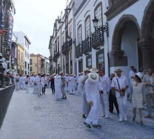 Noch fliegt kein Puder