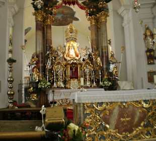 Der Altar der Wallfahrtskirche