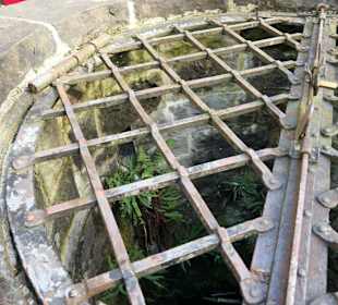 Tiefbrunnen Suenfzen