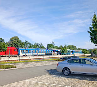 Zughaltestelle Tackern I