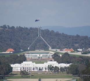 Blick vom War Museum zum Parlamentsgebäude