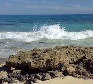 Strand nahe Corralejo bei Flut