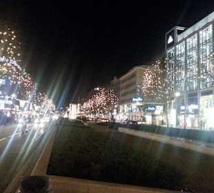 Nahegelegener Ku-Damm, Weihnachtsdeko